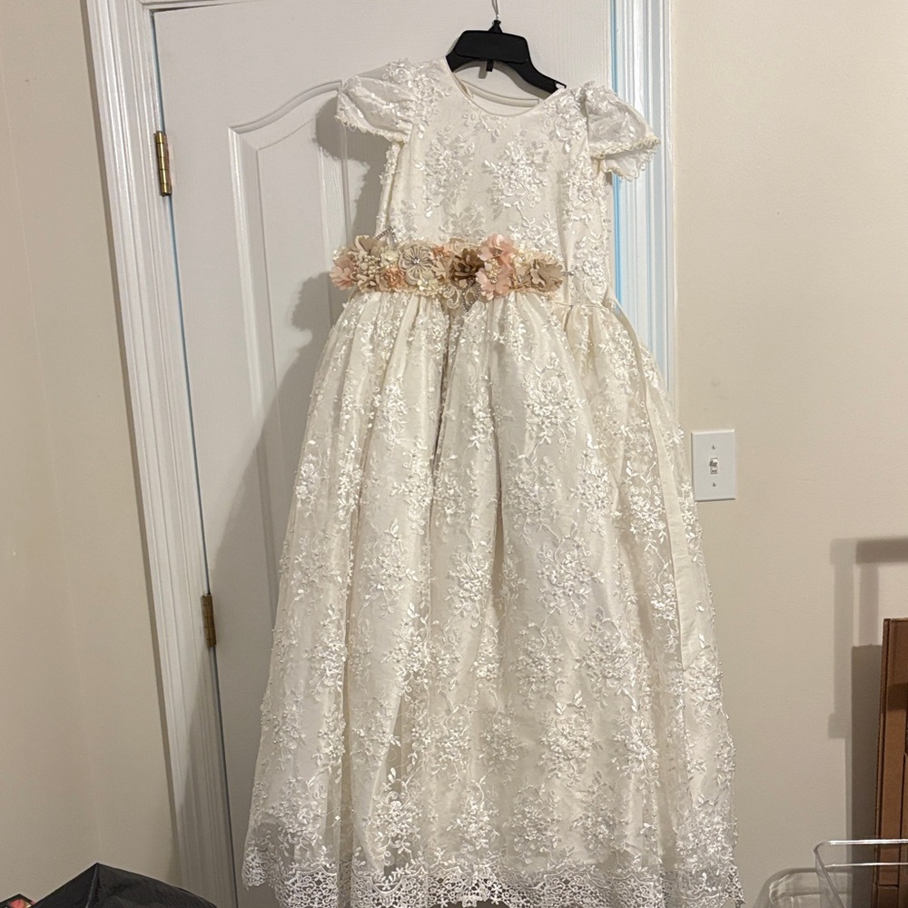 Elegant Lace Kids Dress in Cream